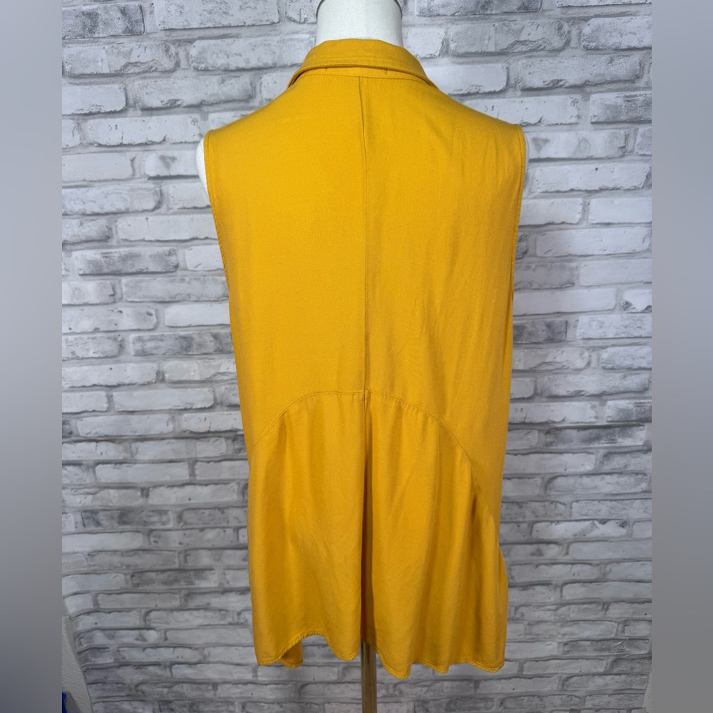 Fever Sleeveless Button-Down Flowy Shirt in Mustard Yellow - Picture 4 of 9